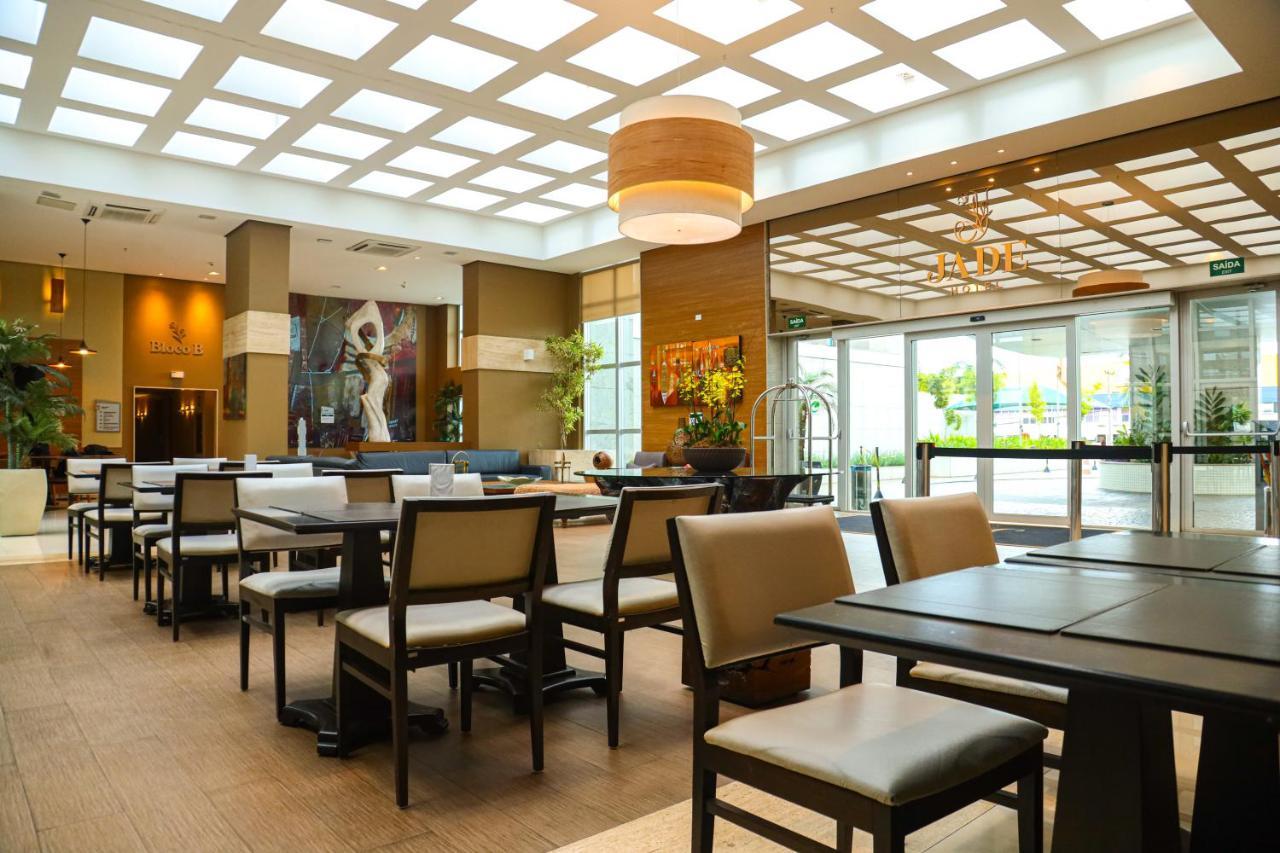 Jade Hotel